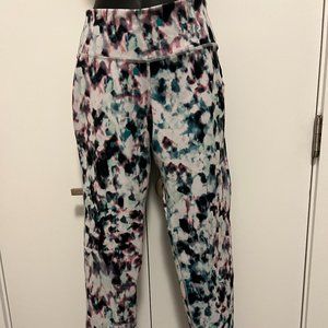 Old Navy Active - Go-Dry Leggings - Size L